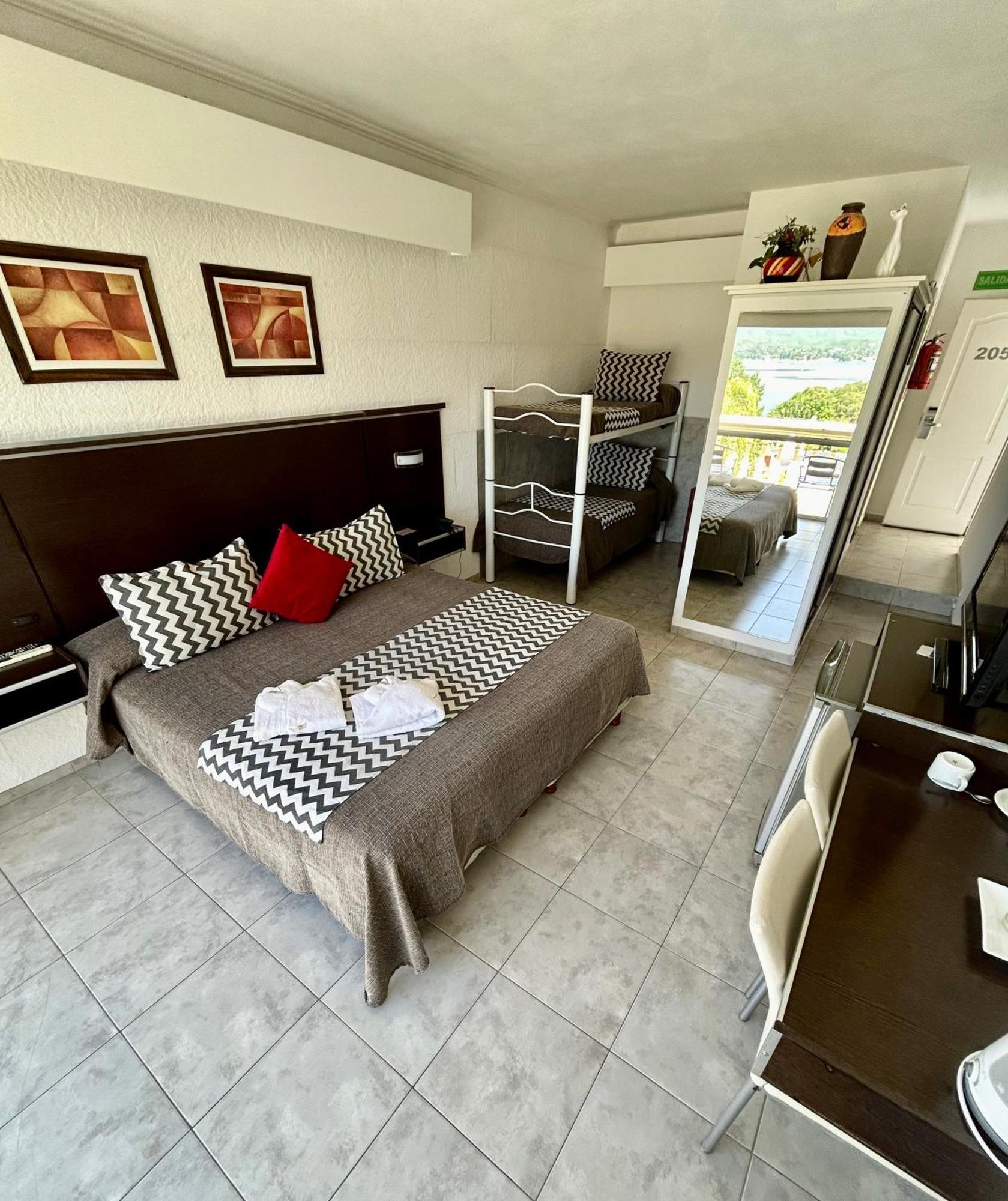 ויז'ה קרלוס פאס Villa La Font Apart Hotel & Spa מראה חיצוני תמונה